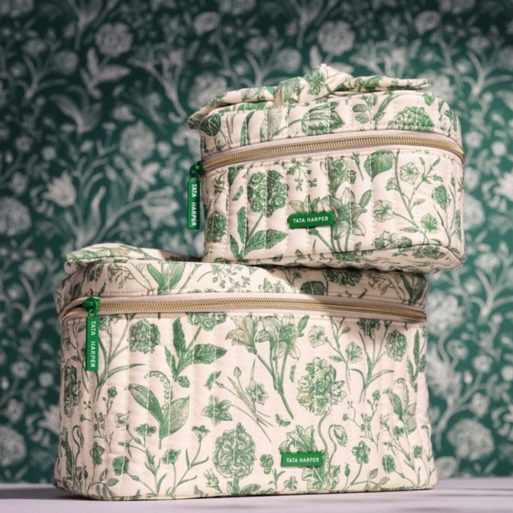 New Tata Harper Small Floral Top Knot Bag Makeup Pouch Green and White Pattern